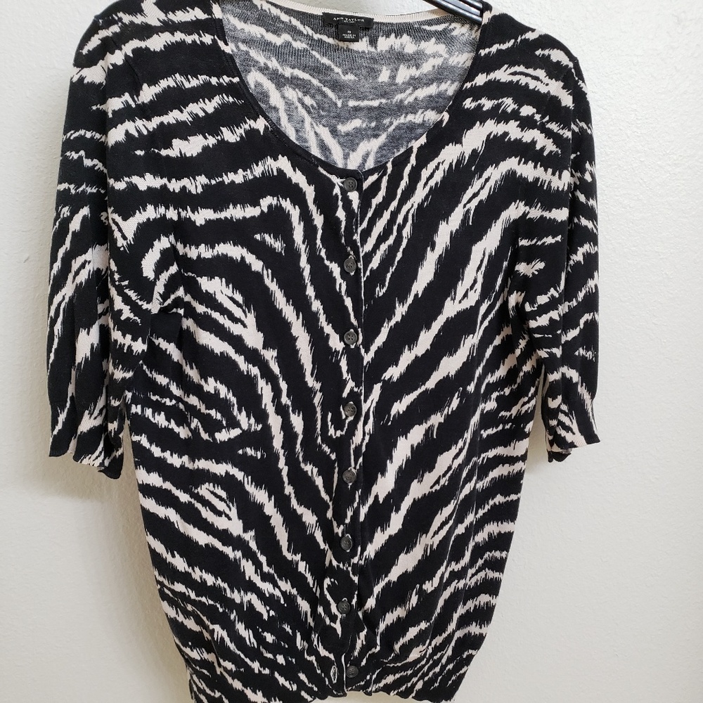 Ann Taylor Lightweight Zebra Print Cardigan Sz S